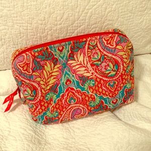 Vera Bradley Makeup Bag